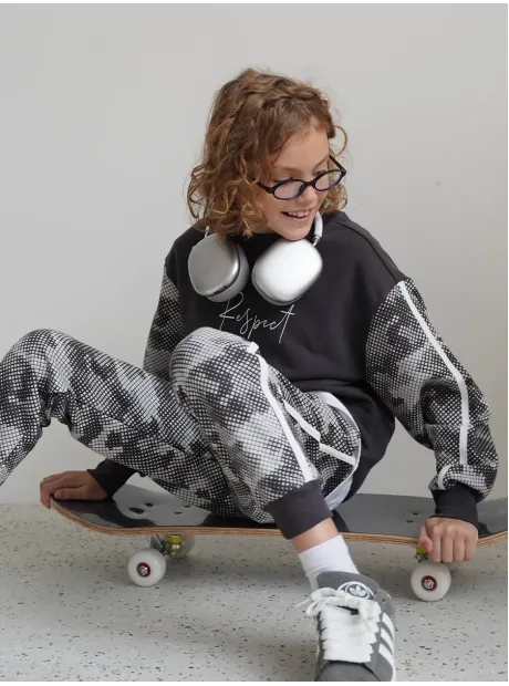 Спортивный костюм для мальчика, свитшот и брюки