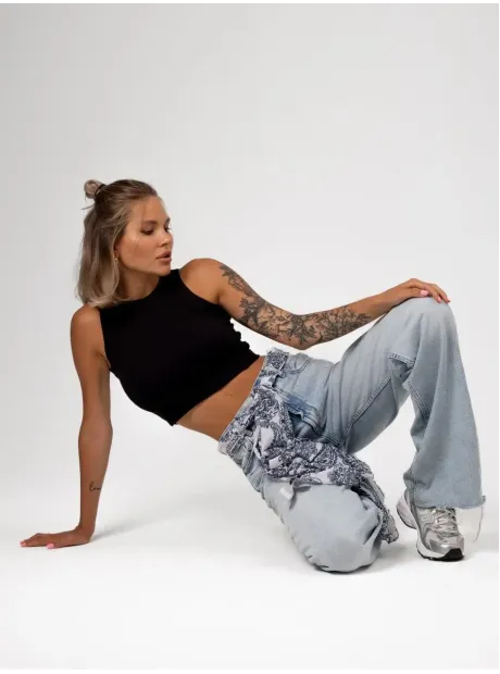 Черный кроп топ укороченный под пиджак