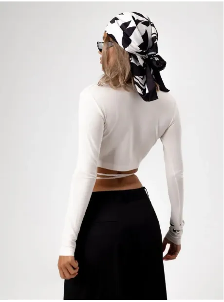 Укороченный кроп топ с длинным рукавом лонгслив с завязками