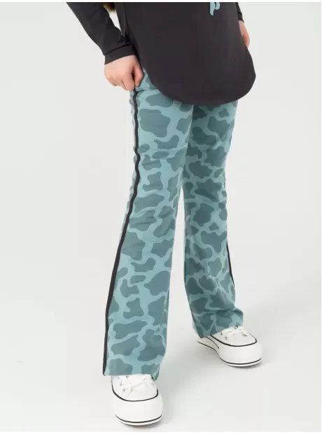 Спортивный костюм для девочек с жирафом