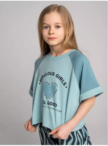 Костюм детский футболка и шорты в сад