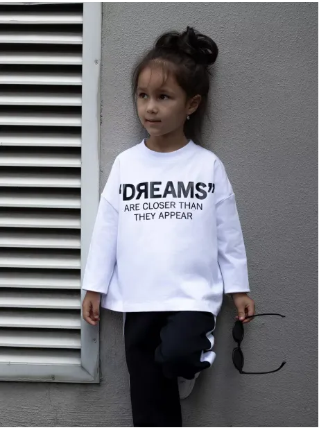 Черно-белый спортивный костюм для девочки