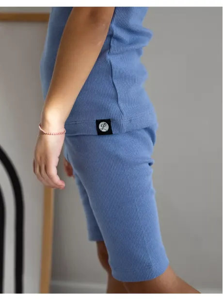 Спортивный костюм для девочки в сад