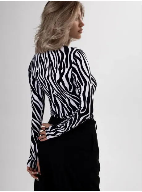 Лонгслив женский с вырезом облегающий