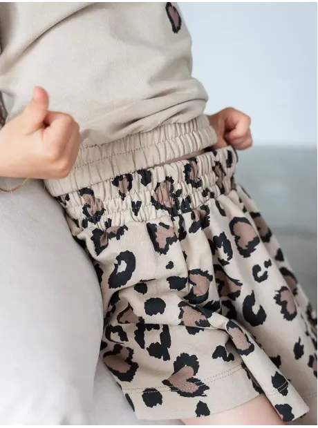 Костюм детский , свитшот и шорты в сад