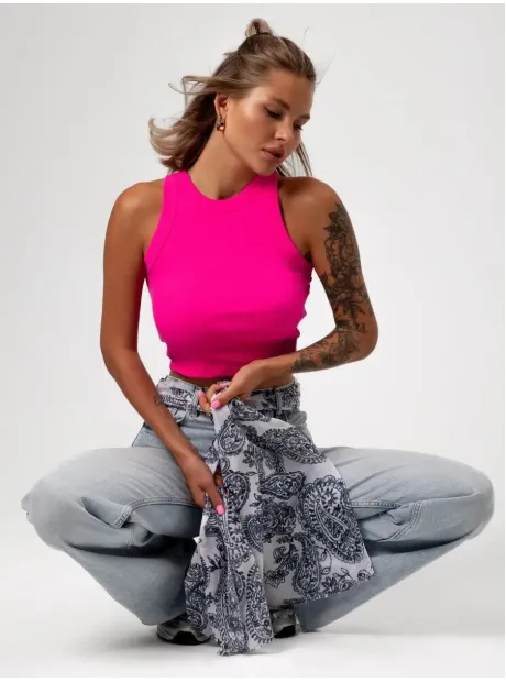 Спортивный кроп топ укороченный под пиджак