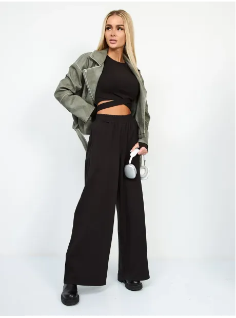 Черный спортивный женский костюм