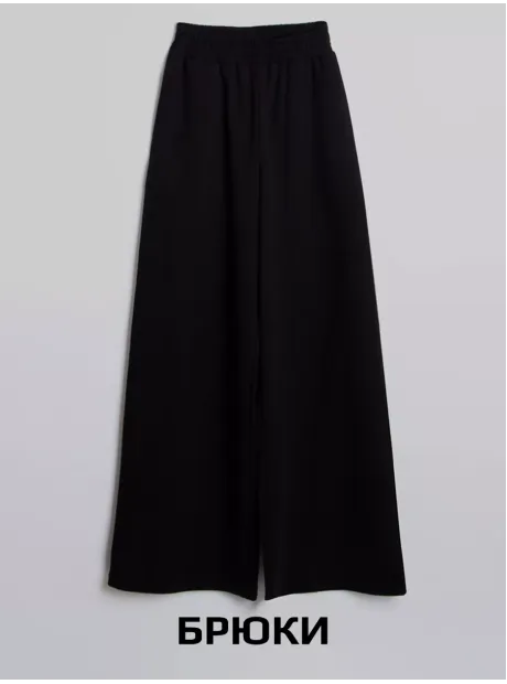 Черный спортивный женский костюм