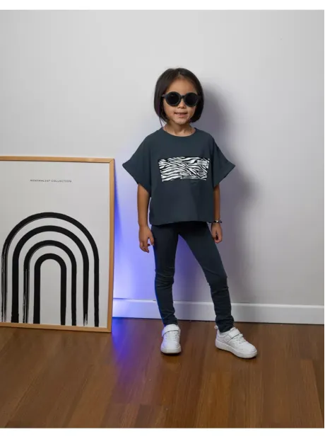 Костюм для девочки, футболка оверсайз с леггинсами