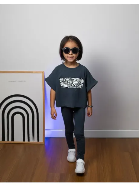 Костюм для девочки, футболка оверсайз с леггинсами