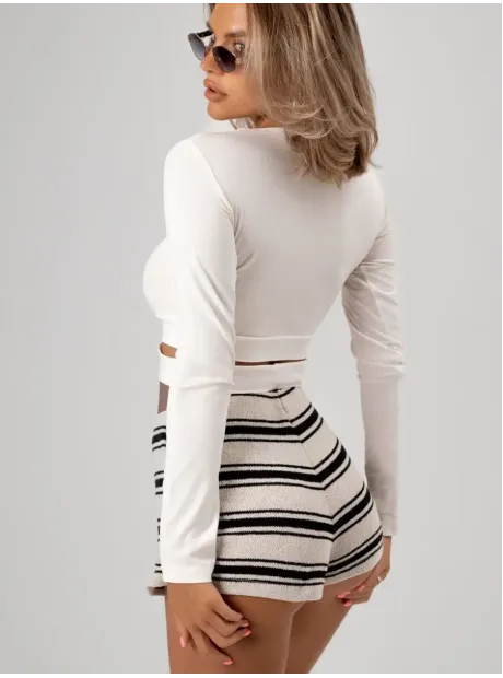 Лонгслив укороченный облегающий с длинным рукавом