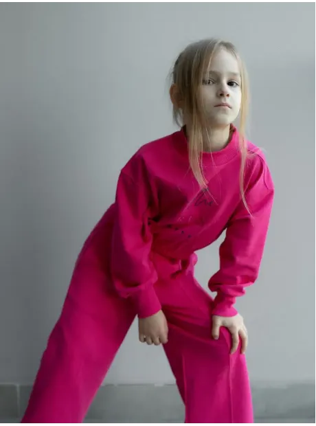 Розовый костюм для девочки