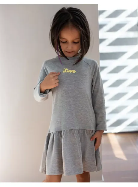 Платье для девочки в садик