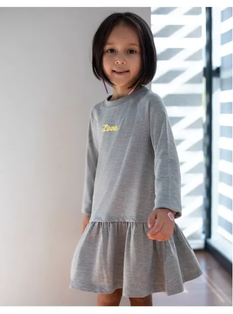 Платье для девочки в садик