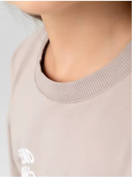 Бежевый костюм оверсайз для девочки