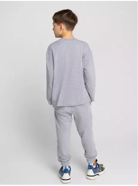 Серый костюм для мальчика в садик