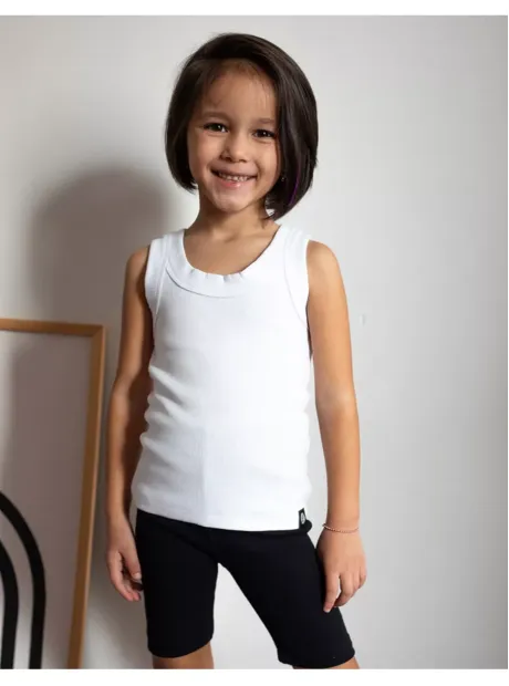 Спортивный костюм для девочки в сад