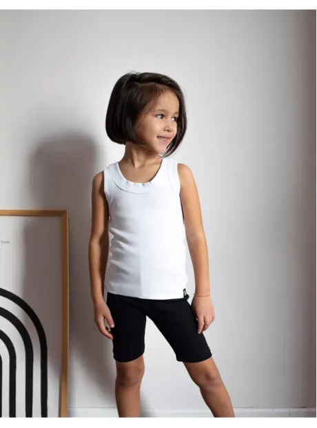 Спортивный костюм для девочки в сад