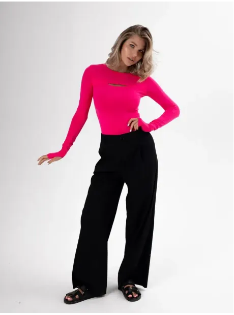 Лонгслив с вырезом трикотажный базовый