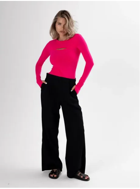 Лонгслив с вырезом трикотажный базовый