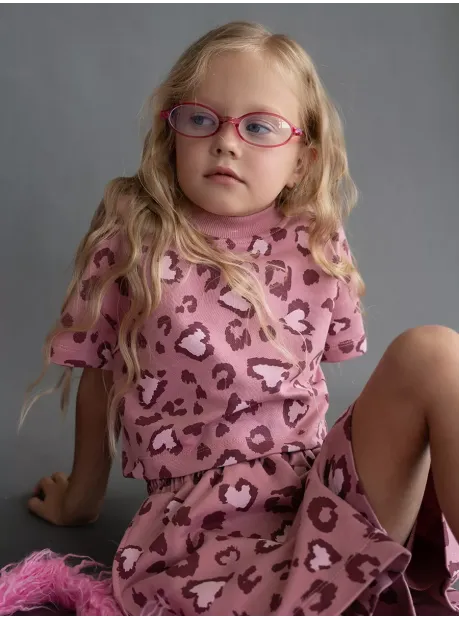 Костюм для девочки, футболка и шорты в сад