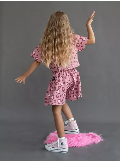 Костюм для девочки, футболка и шорты в сад