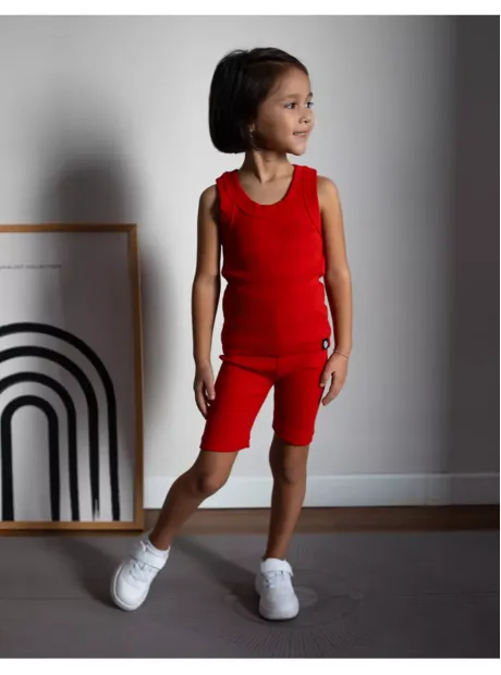 Спортивный костюм для девочки в сад