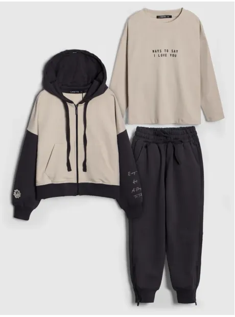 Спортивный костюм тройка для девочки