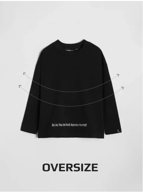 Черный лонгслив оверсайз для мальчика