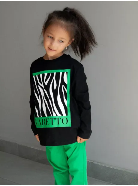 Черно-зеленый спортивный костюм для девочки