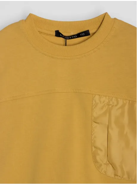 Футболка горчичного цвета для мальчика