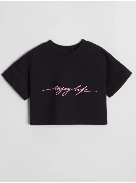 Костюм для девочки, футболка и шорты в сад