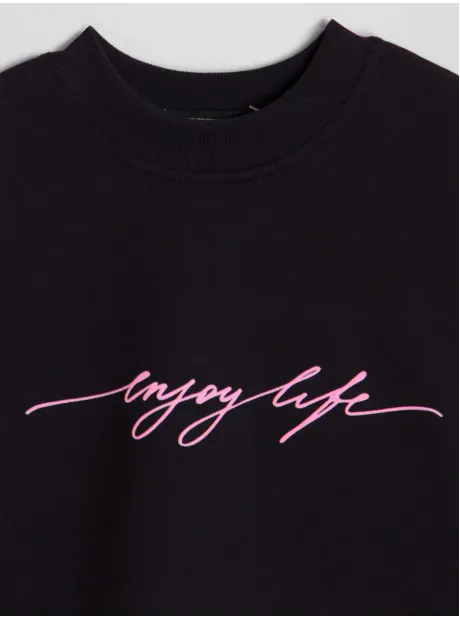 Костюм для девочки, футболка и шорты в сад