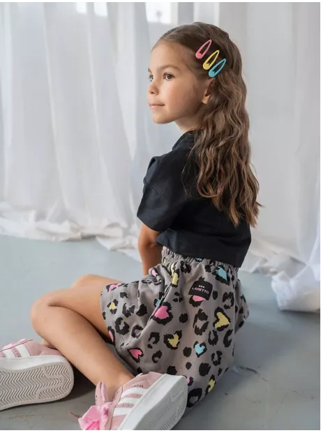 Костюм для девочки, футболка и шорты в сад