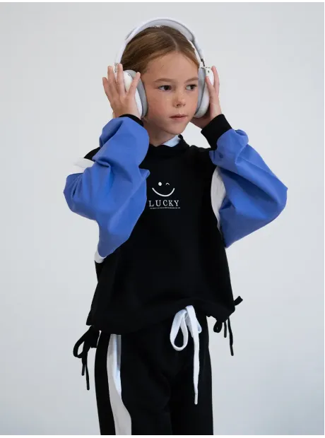 Спортивный костюм для девочки