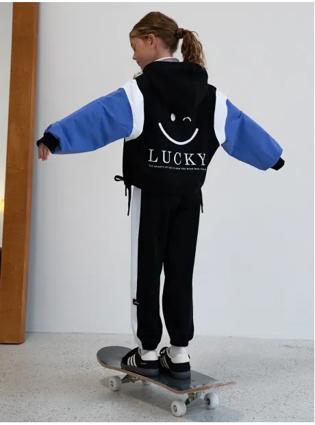 Спортивный костюм для девочки