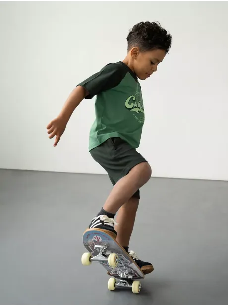 Костюм в сад детский футболка и шорты