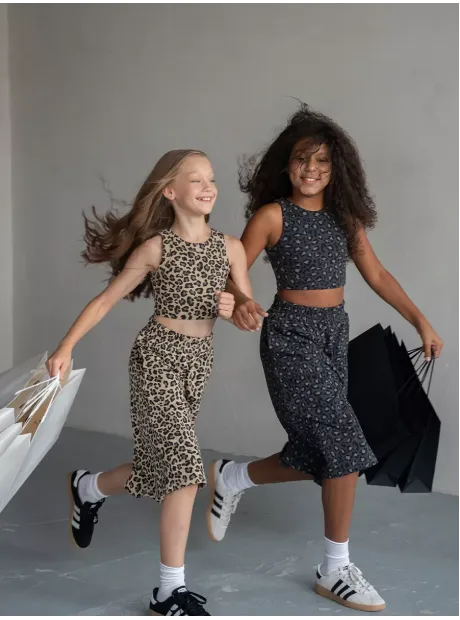 Костюм для девочки в сад топ и шорты