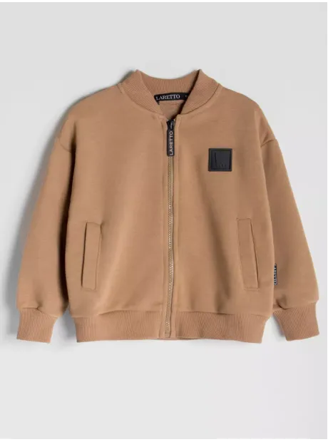 Бежевый спортивный костюм для мальчика на молнии