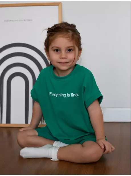 Спортивный костюм для девочки летний футболка и шорты