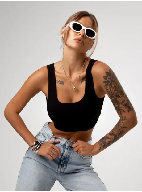 Черный кроп топ укороченный под пиджак