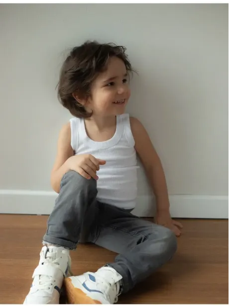 Белая майка детская базовая для мальчика 100% хлопок