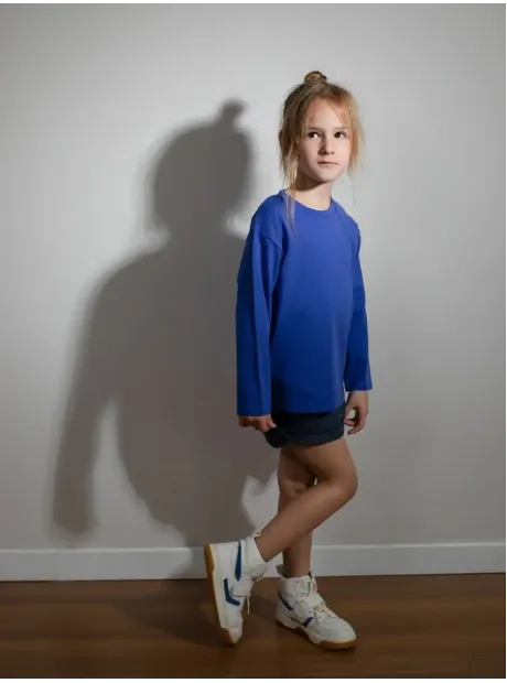 Синий лонгслив базовый для девочки